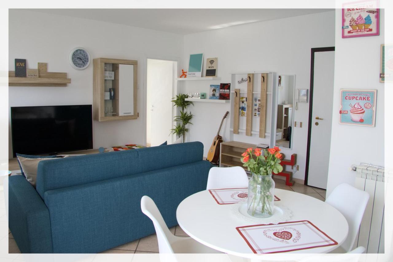 Your Place By The Lake - Near Leonardo Academy, Mxp Sesto Calende Esterno foto