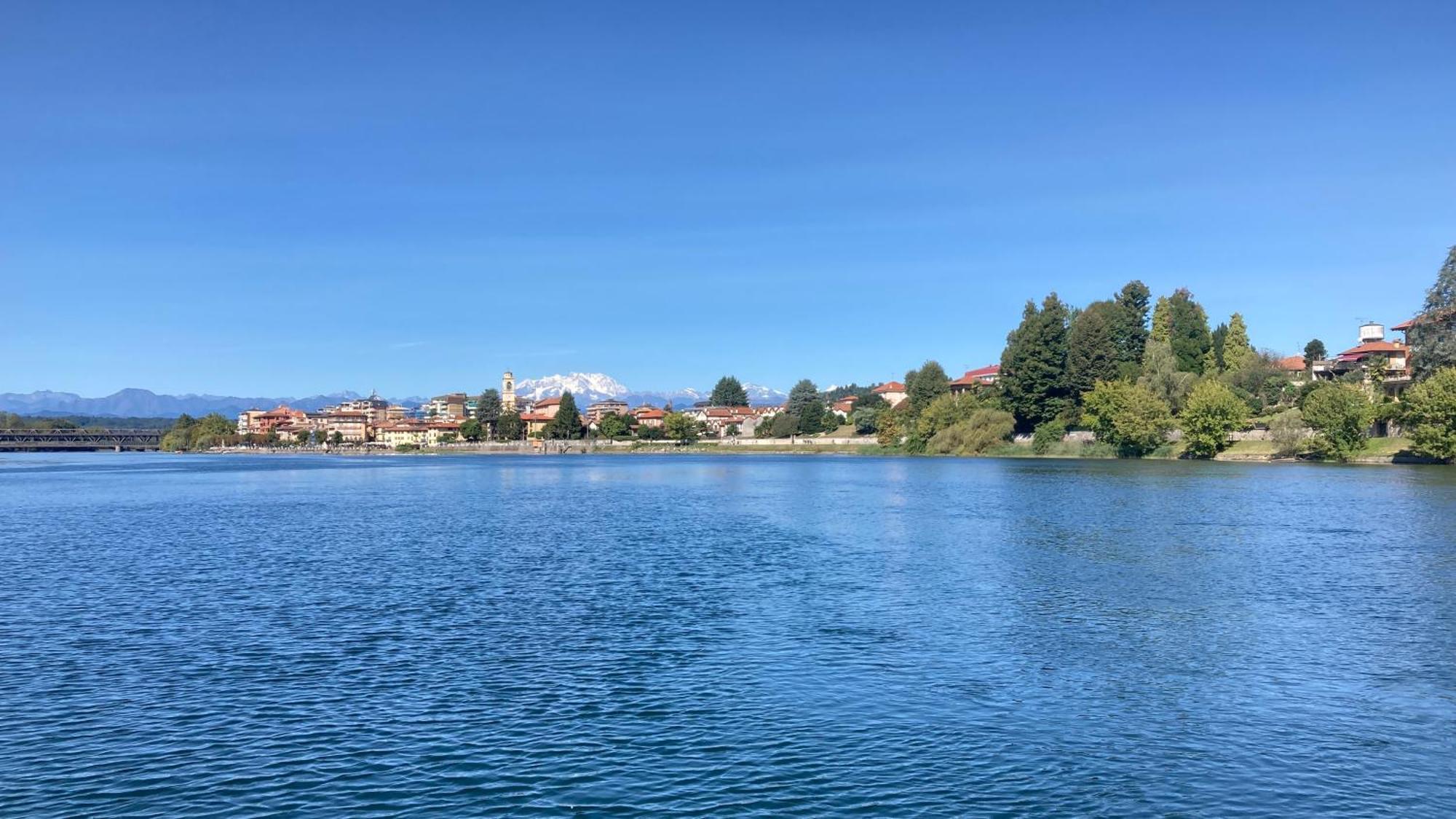 Your Place By The Lake - Near Leonardo Academy, Mxp Sesto Calende Esterno foto